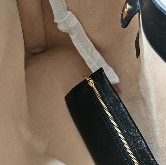 Gucci Leather Rajah Large Tote Bag - Picture 4 of 6